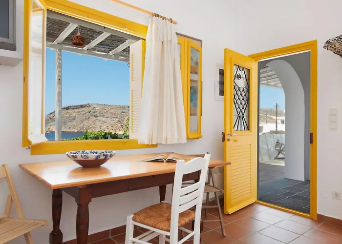 Semesterbostad Ceramic Lempesis House