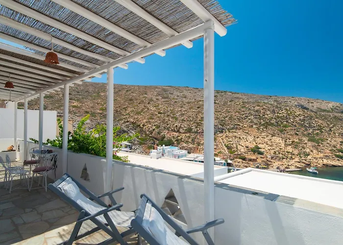 Ceramic Lempesis House Cherronisos (Sifnos)