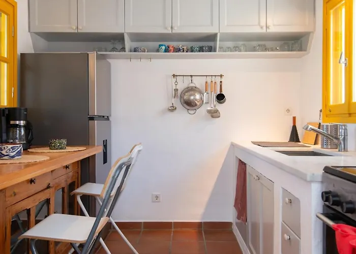 Ceramic Lempesis House Cherronisos (Sifnos)